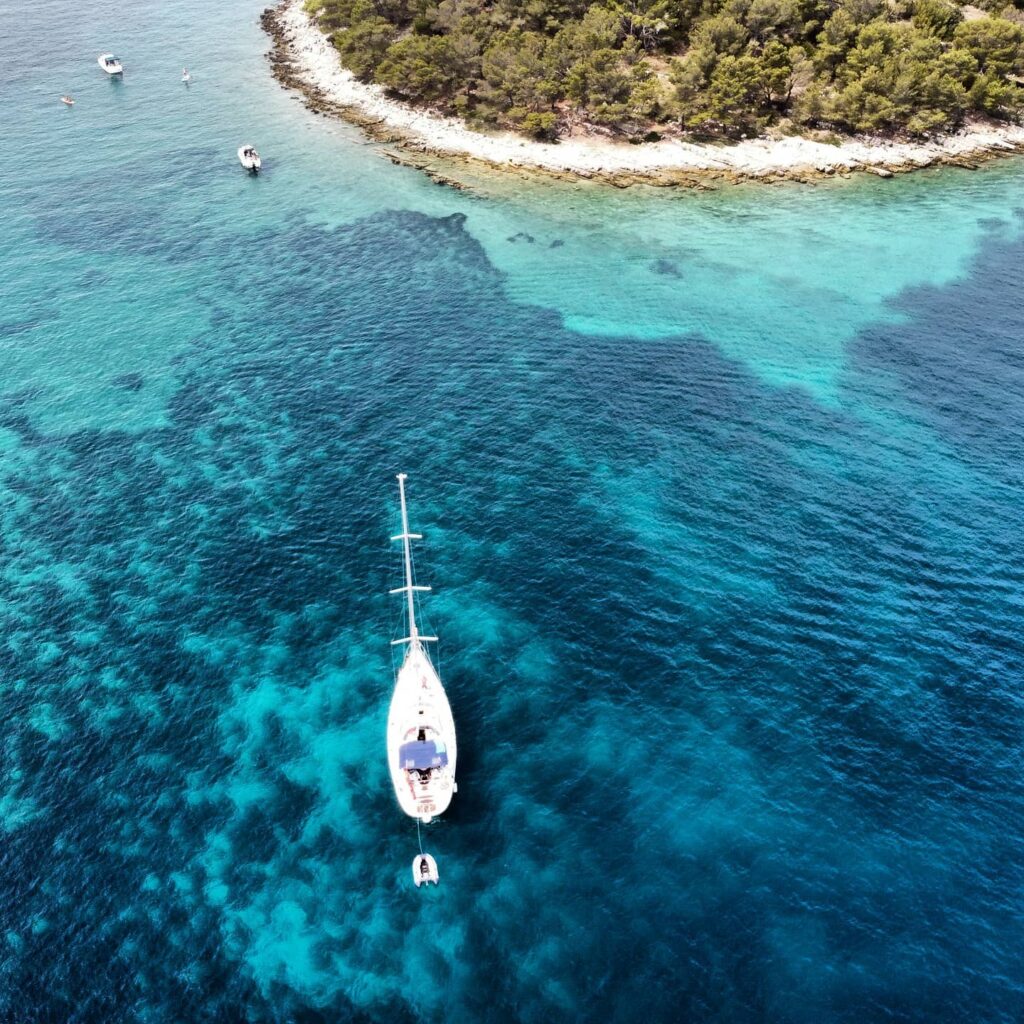 227074214_Yachtcharter ohne Skipper (Bareboat Charter)342244004057572_236773065935308365_n Yachtcharter ohne Skipper (Bareboat Charter) Segelreisen