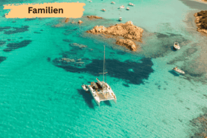 Familie Katamaran Mitsegeln Sardinien